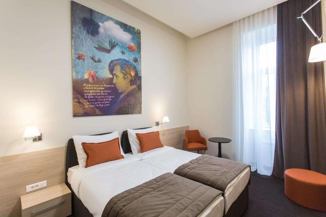 Hotel Grand Hedonist Pancevo Bagian luar foto